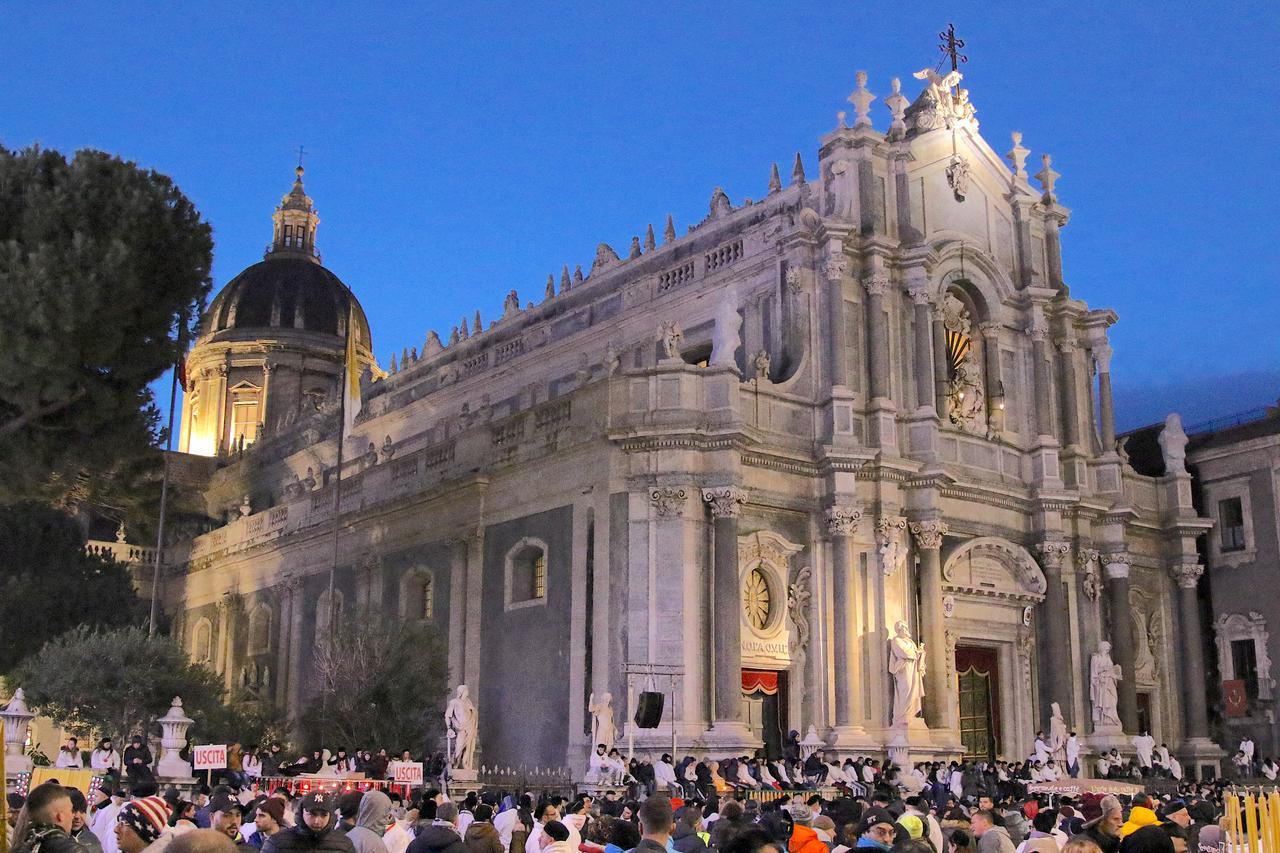 Quattro Canti Suites Catania Exteriör bild